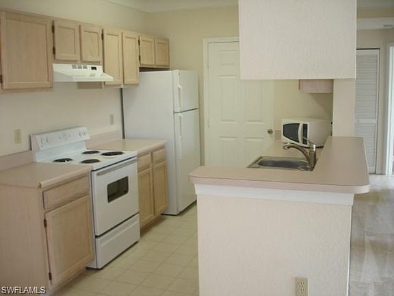 2nd image of 11541 Villa Grand APT 818