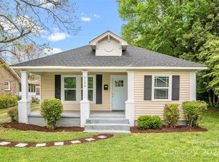 3106 Tuckaseegee Rd, Charlotte, NC 28208