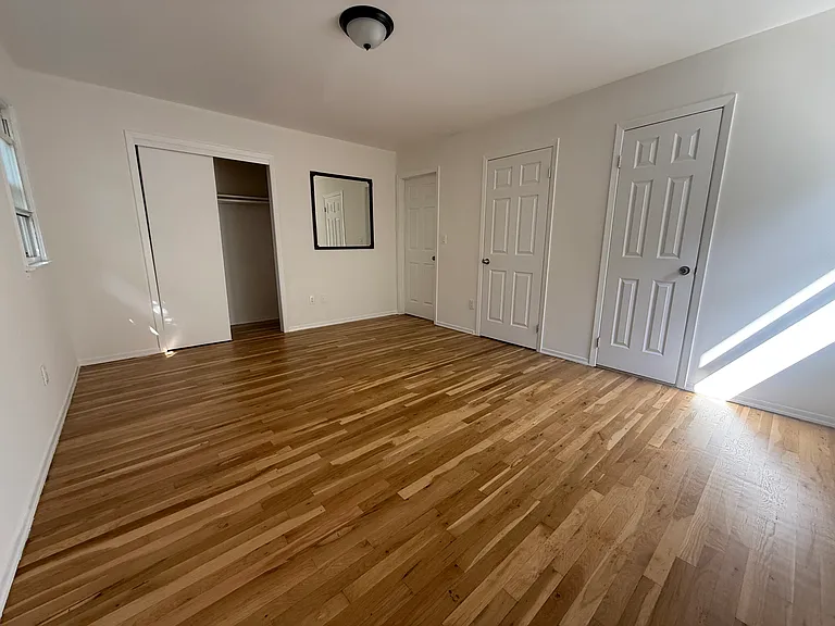 1 Oak Ave #2 — Photo 7
