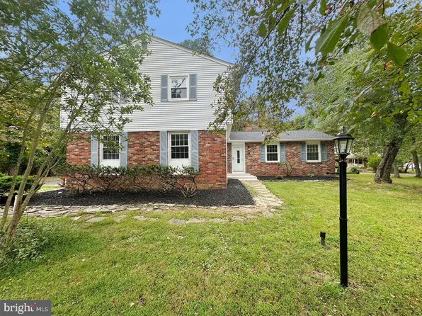 14 Hiawatha Trl, Medford, NJ 08055