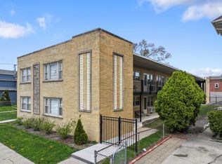 2336 Union St APT 3, Blue Island, IL 60406