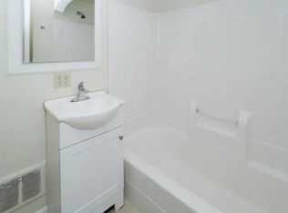 1515 Stamford Ave, Kalamazoo, MI 49048
