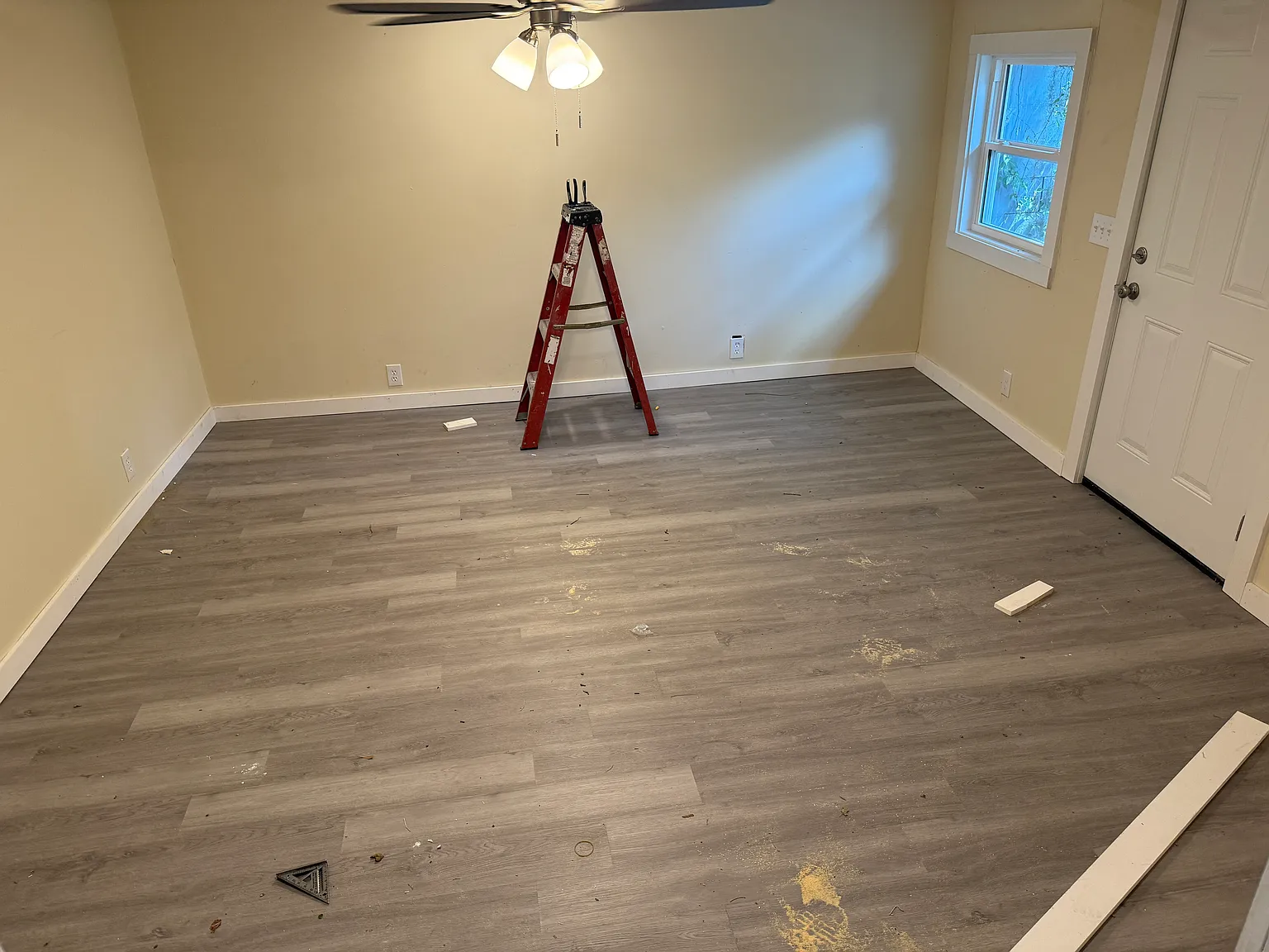 2 bed, $895 — Photo 2
