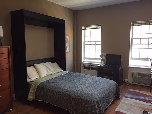 Rented by Keller Williams NYC | media 17