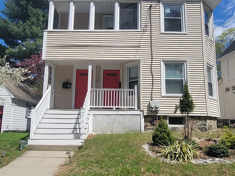 83 Kaposia St #83 — Photo 2