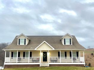 109 Crossroads Pl, Lebanon, VA 24266