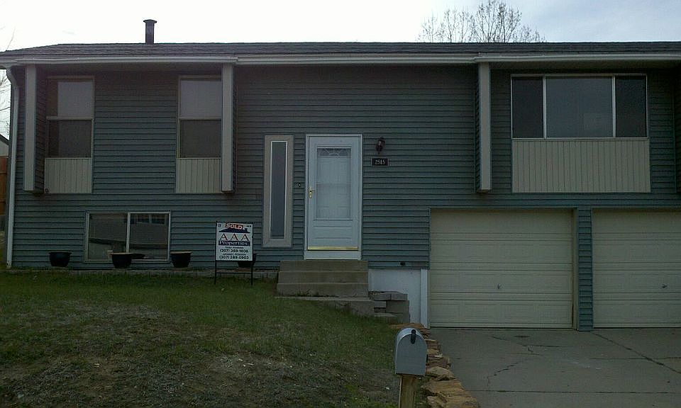 2nd image of 2515 Colorado Dr