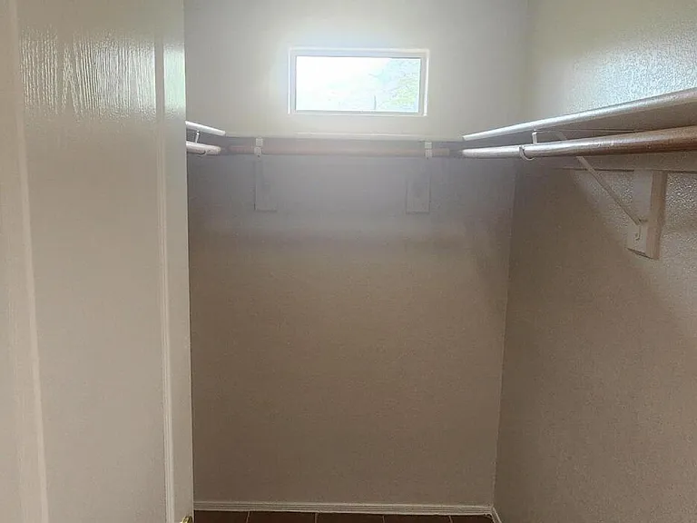 71 E Windhill Dr — Photo 11