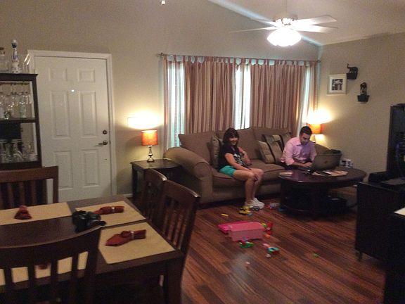 5th image of 814 Belvoir Dr