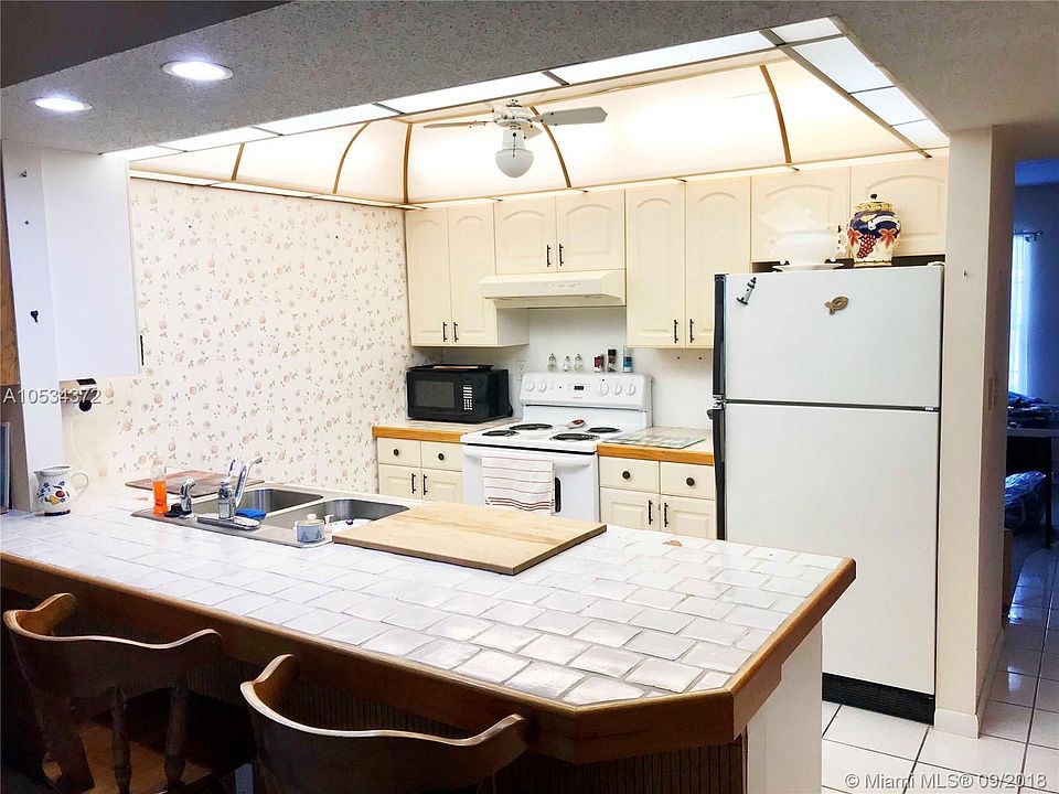 1st image of 7404 NW 75th St #3730