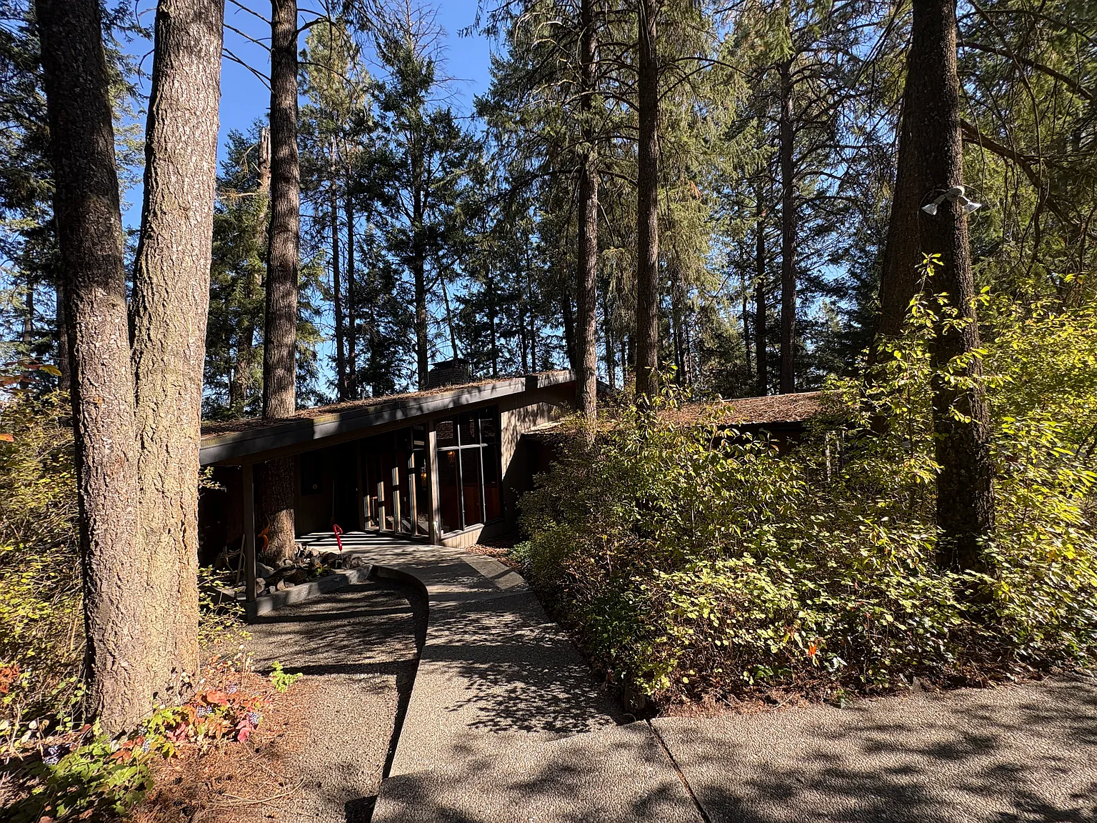 W Forest Hill Dr, Spokane — Photo 1