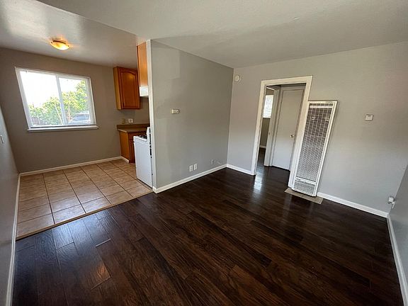 3rd image of South 22nd