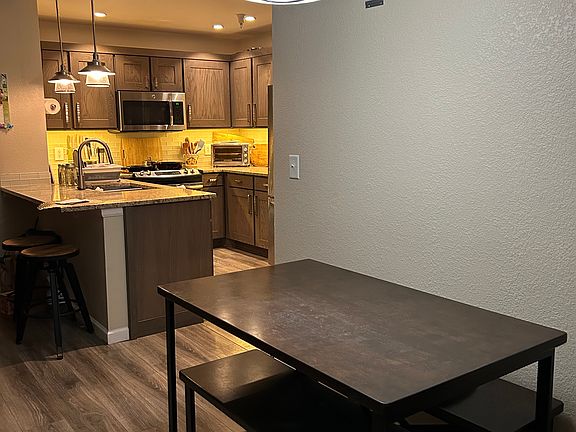 3rd image of 115 Pelican Cir