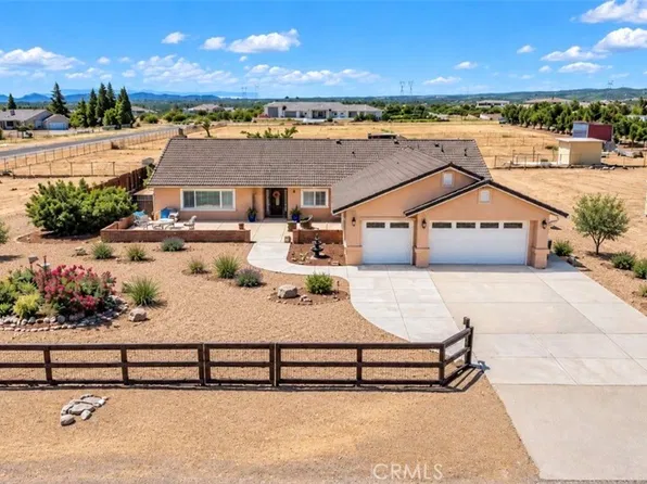 9275 Rattlesnake Rd, Phelan, CA 92371