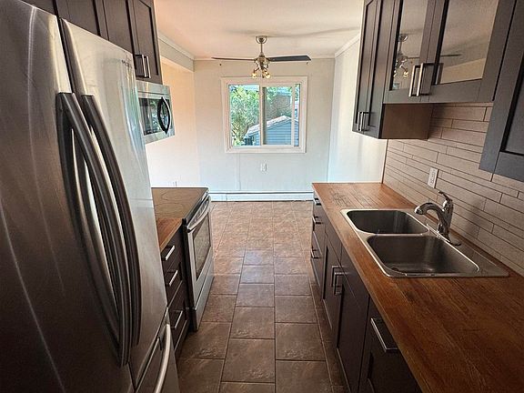 5th image of 10140 151st St NW #205