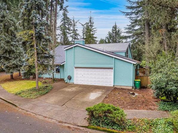 14550 SW Forest Dr, Beaverton, OR 97007