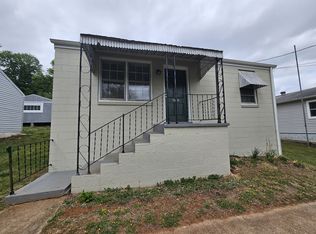 909 Rockland Ave, Charlottesville, VA 22902