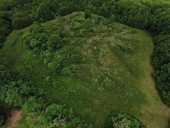 3rd image of 298 Eaton Run