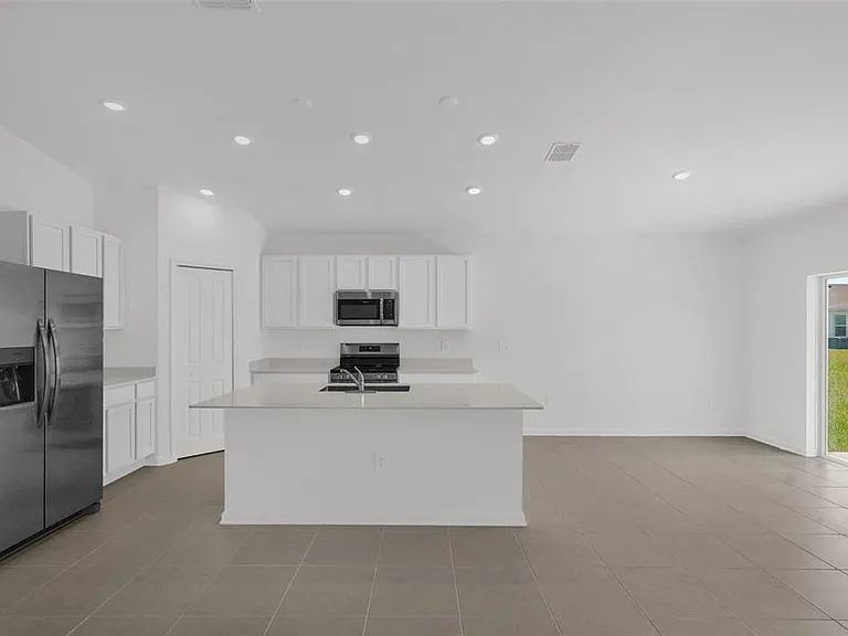 1552 Loxley Trl — Photo 13