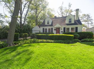 609 Elmdale Rd, Glenview, IL 60025