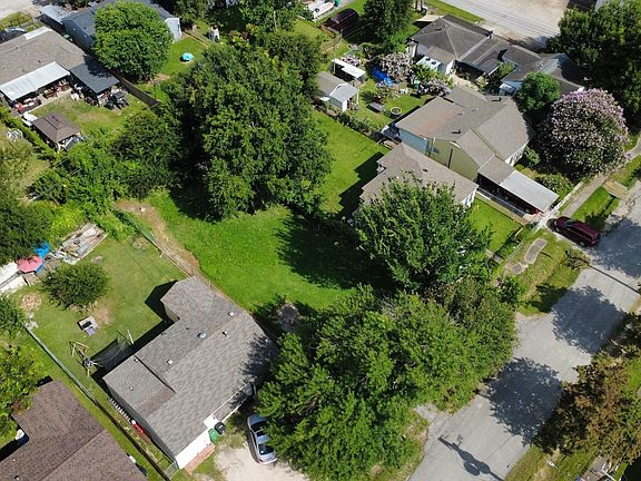 5th image of 1135 Henke St