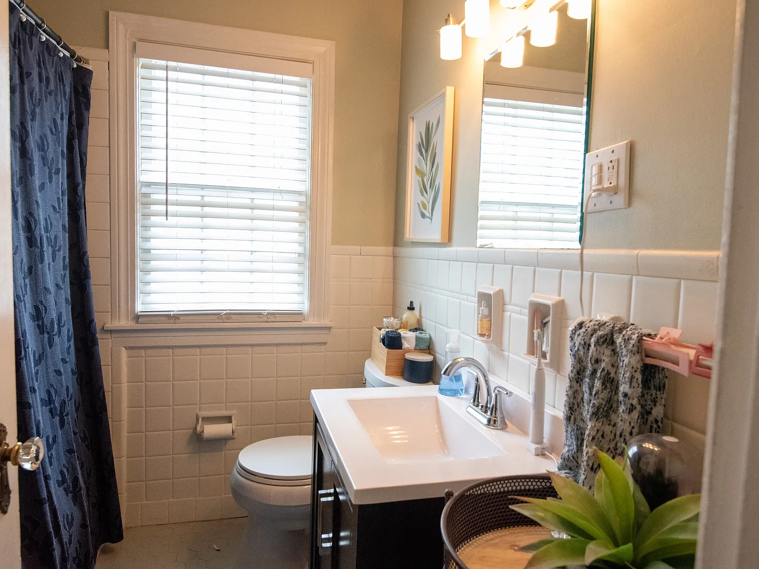 2 bed, 1414 sqft, $2,400 — Photo 2