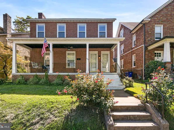 226 Carroll Pkwy #B, Frederick, MD 21701