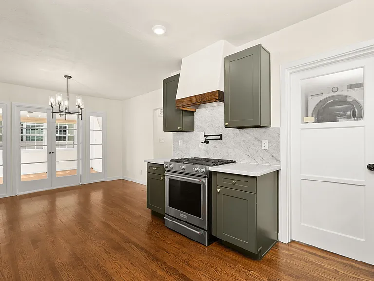 4858 E Alder Dr — Photo 15