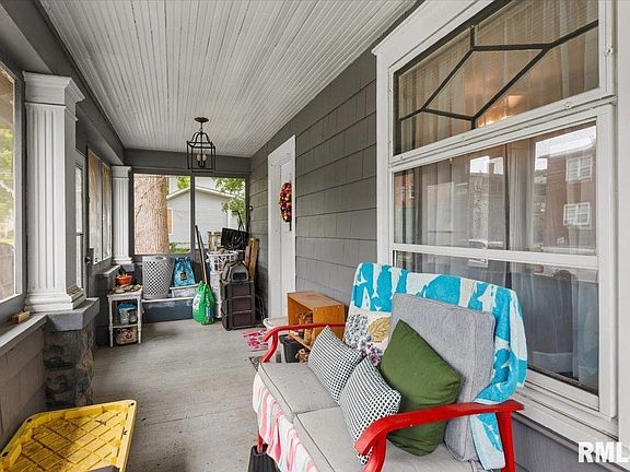 3rd image of 417 S Lincoln Ave