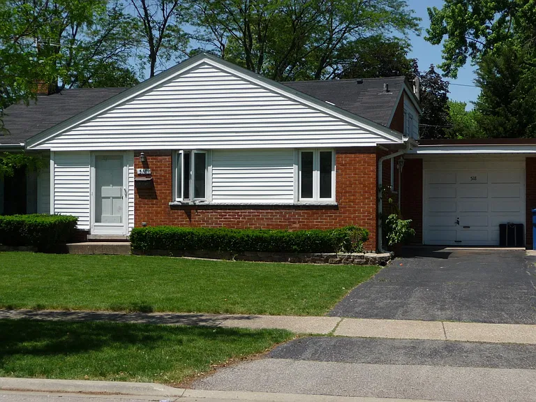 518 E Park Ave — Photo 3