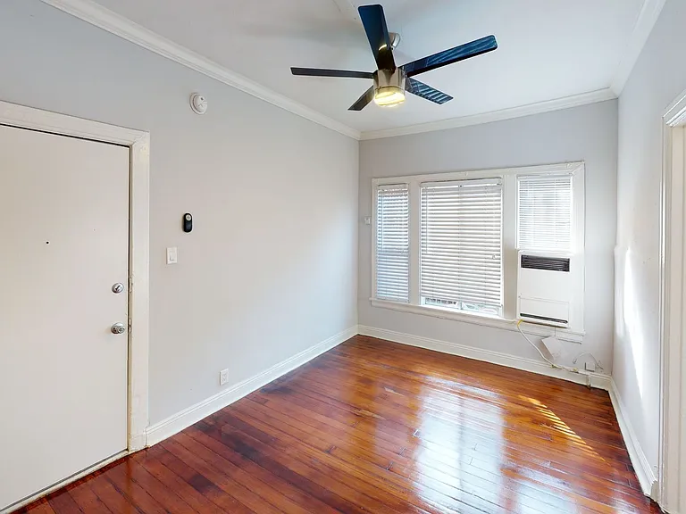 1416 Apartments...Recently Renovated...Spacious ...Great Location! — Photo 7