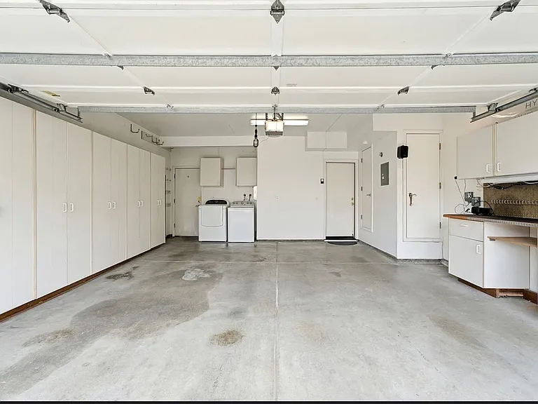 154 Asby Bay — Photo 19