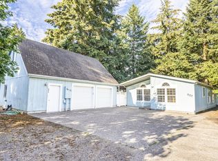 607 NE 160th Ave, Portland, OR 97230