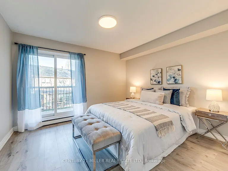 1450 Glen Abbey Gate #823 — Photo 18