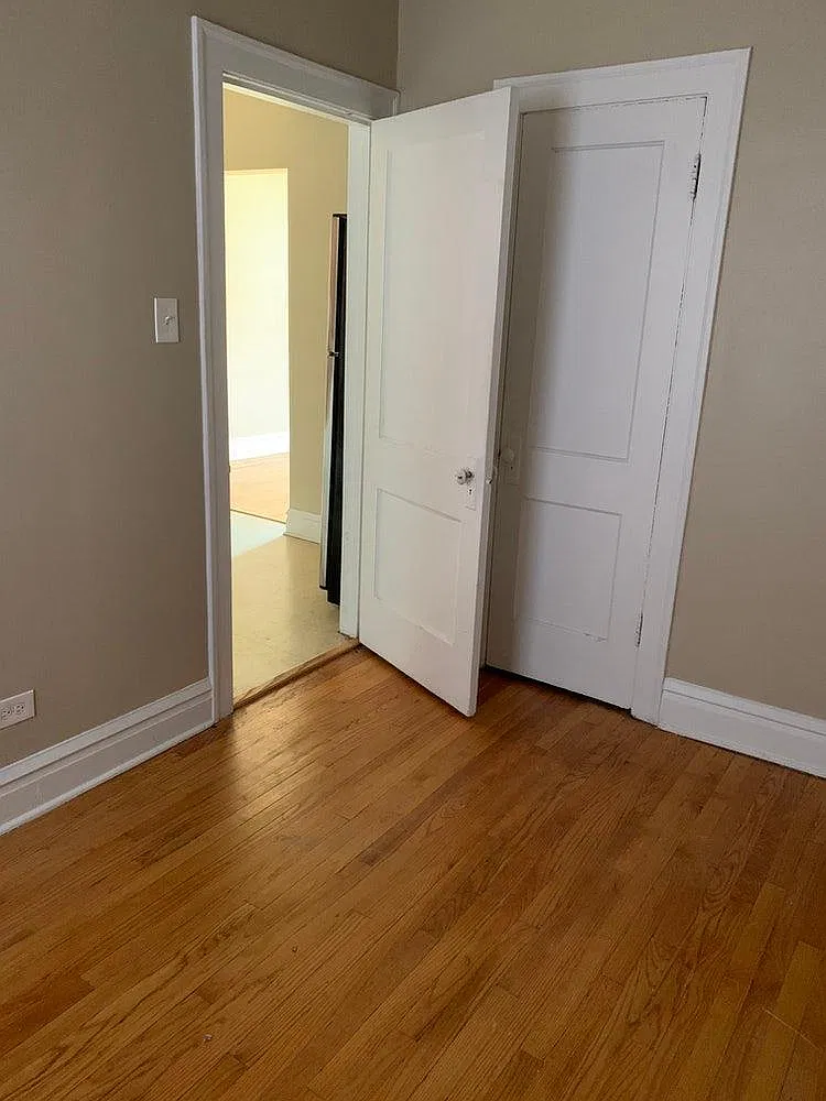 2 bed, 500 sqft, $1,500 — Photo 4