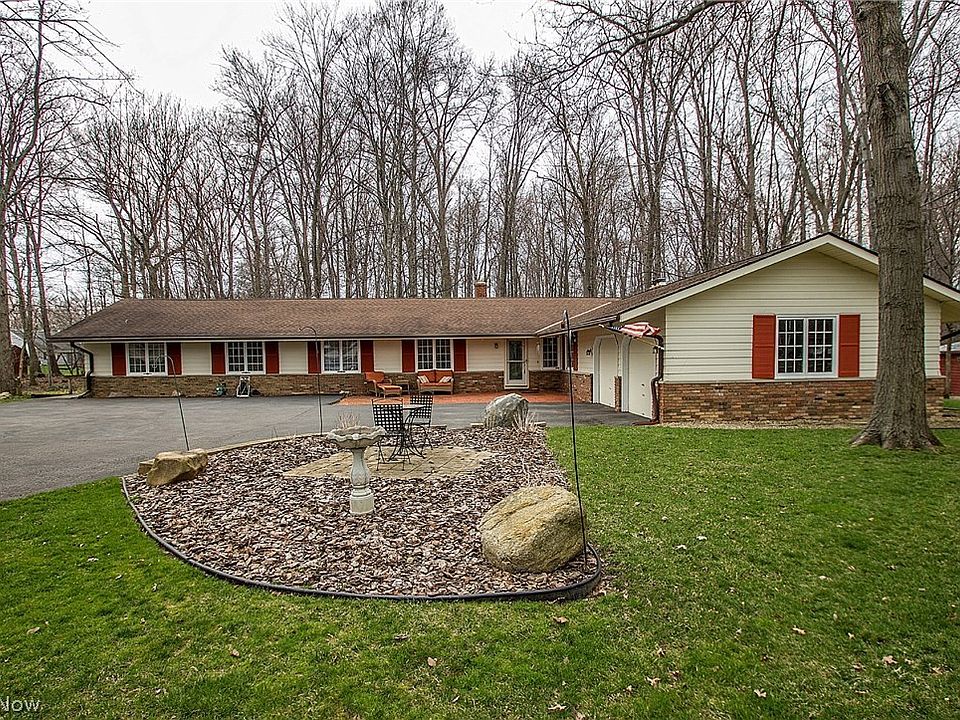 1st image of 9934 Fairtree Dr