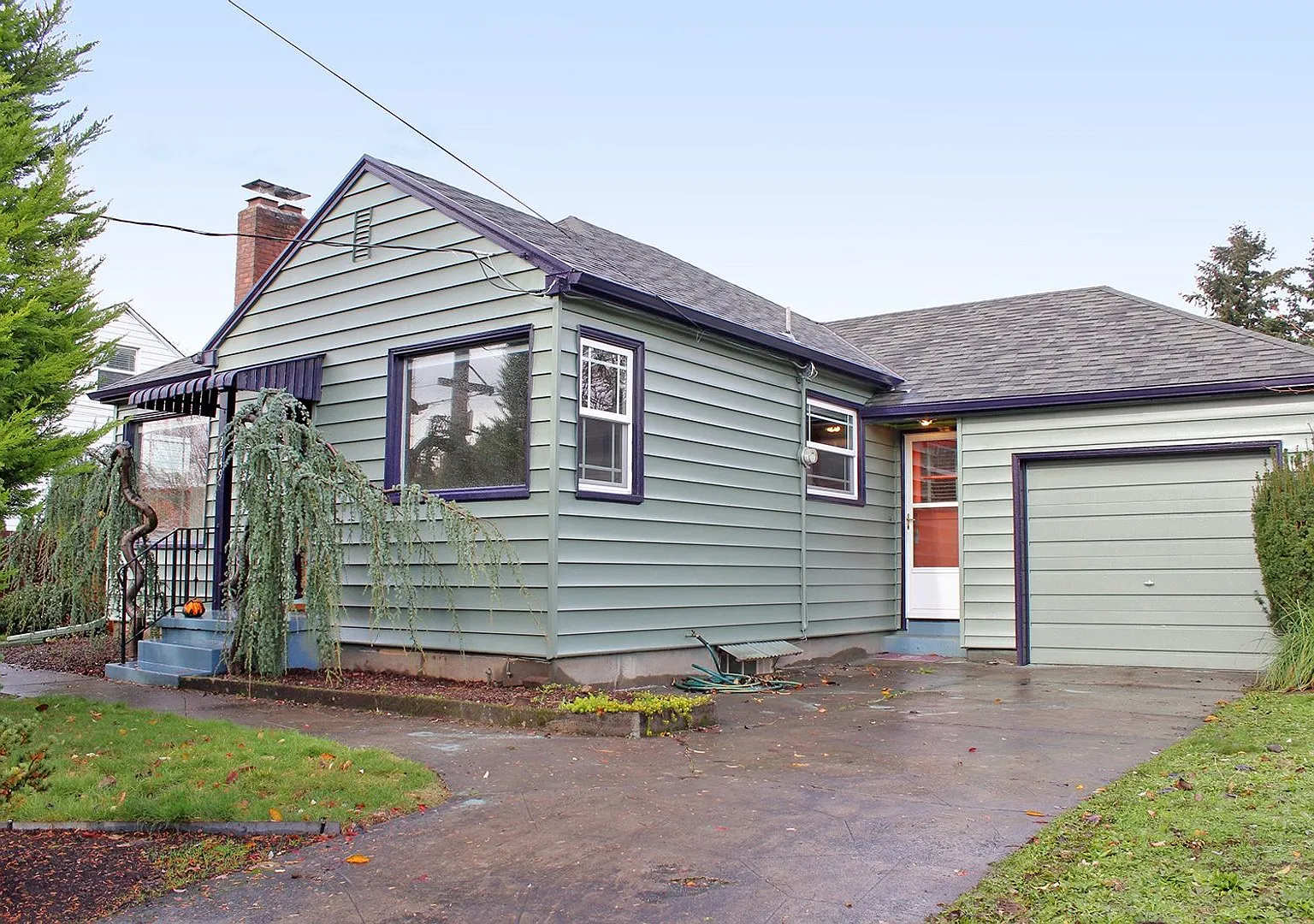 Charming Updated 2 Bedroom Kenton Ranch with Great Yard! — Photo 2