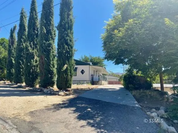 12 Bristlecone Dr, Wofford Heights, CA 93285