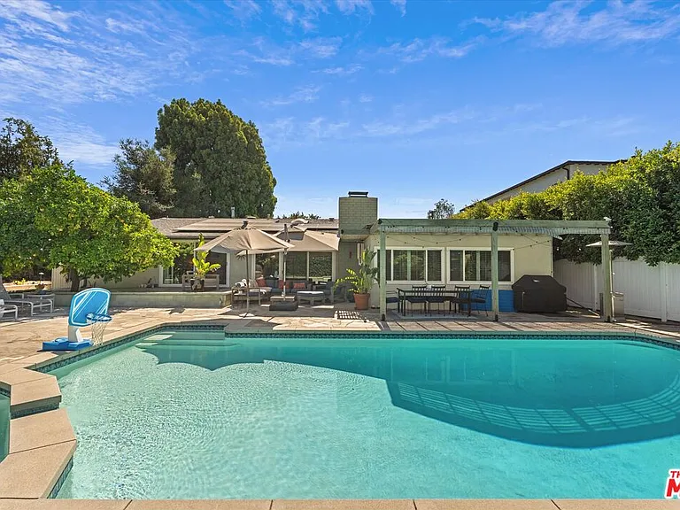 4927 Bellaire Ave — Photo 35