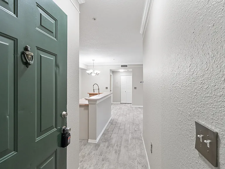 11561 Villa Grand #716 — Photo 22
