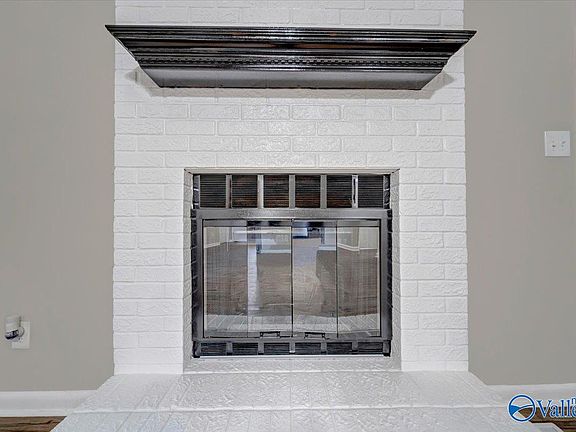 5th image of 416 Walton Rd