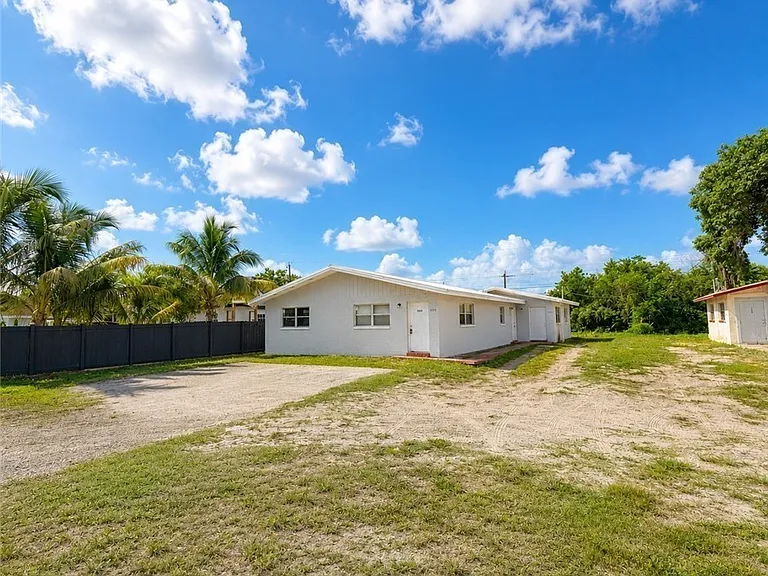 1572 Cypress Dr — Photo 19