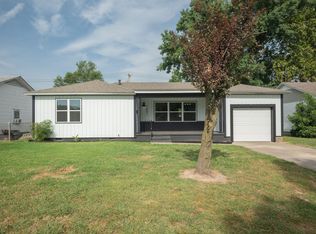 1601 Park Heights St, Miami, OK 74354