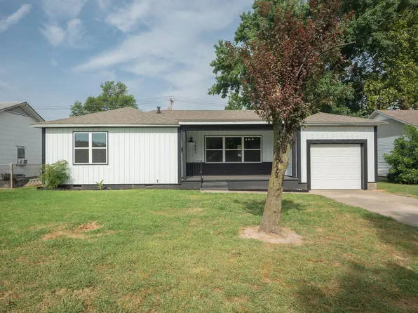 1601 Park Heights St, Miami, OK 74354