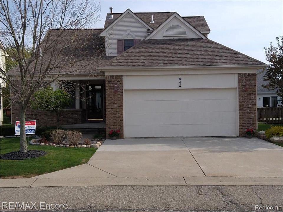 1st image of 644 Rolling Hills Ln