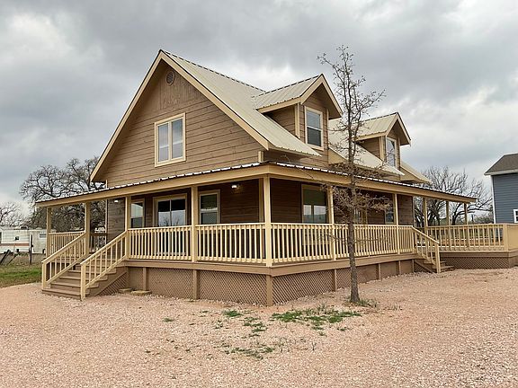 3rd image of 1224 Nora Ln