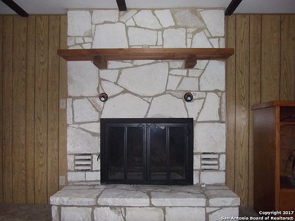 5th image of 1405 Pecan Cir