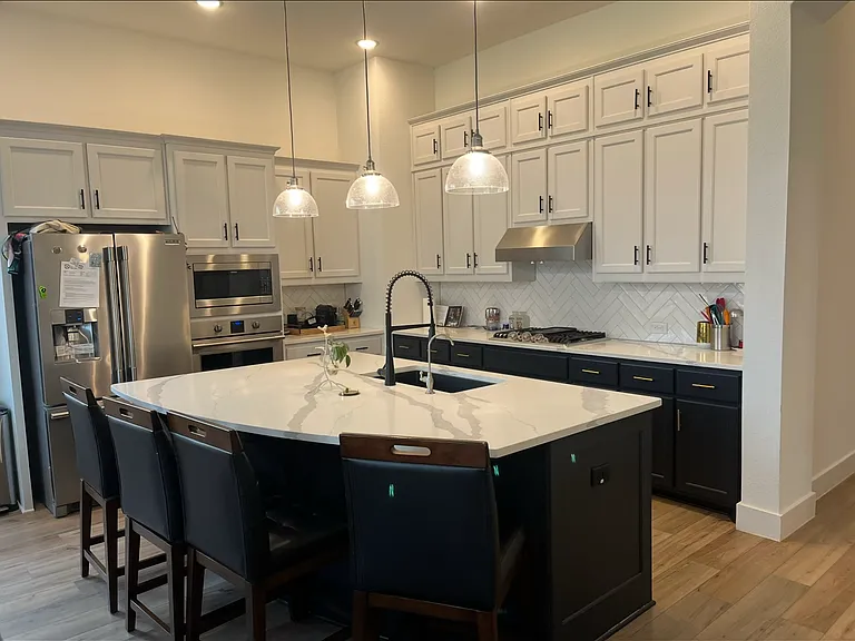3708 Norwood Ave — Photo 2