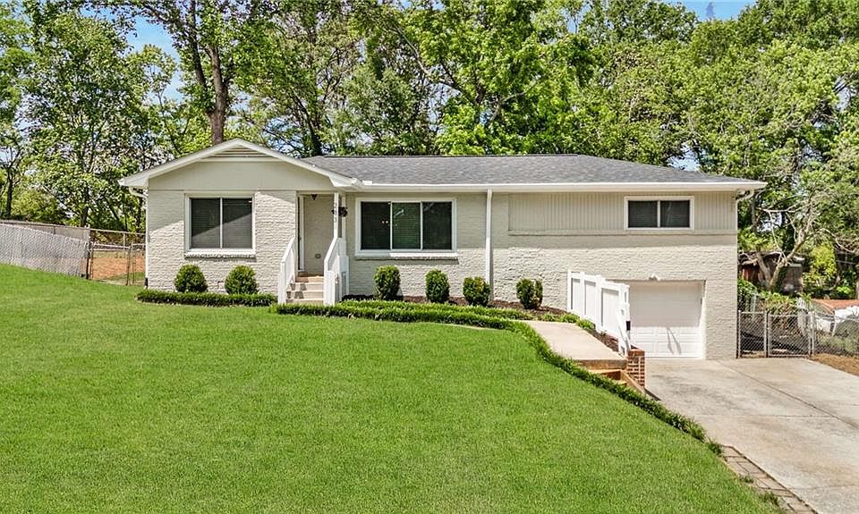 1st image of 283 Norton Cir SE