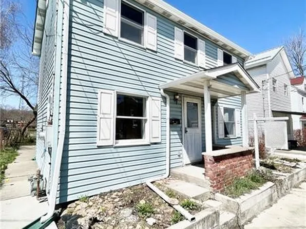 301 E 4th St, Derry, PA 15627